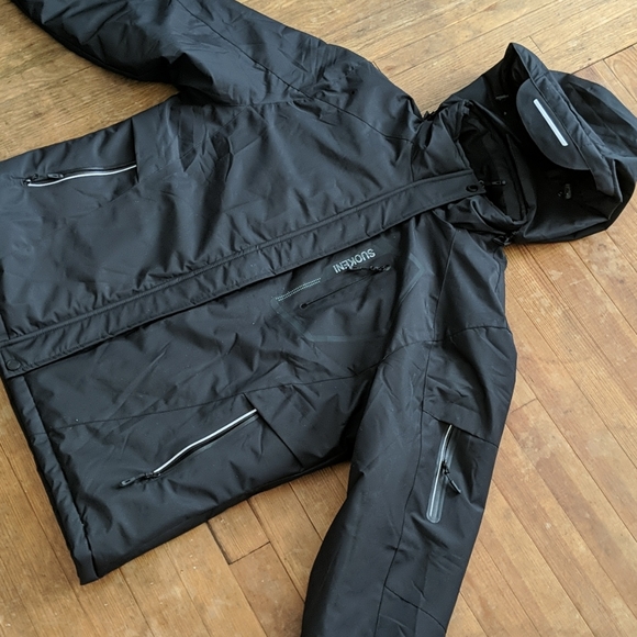 Women's waterproof ski jacket. - Picture 3 of 8